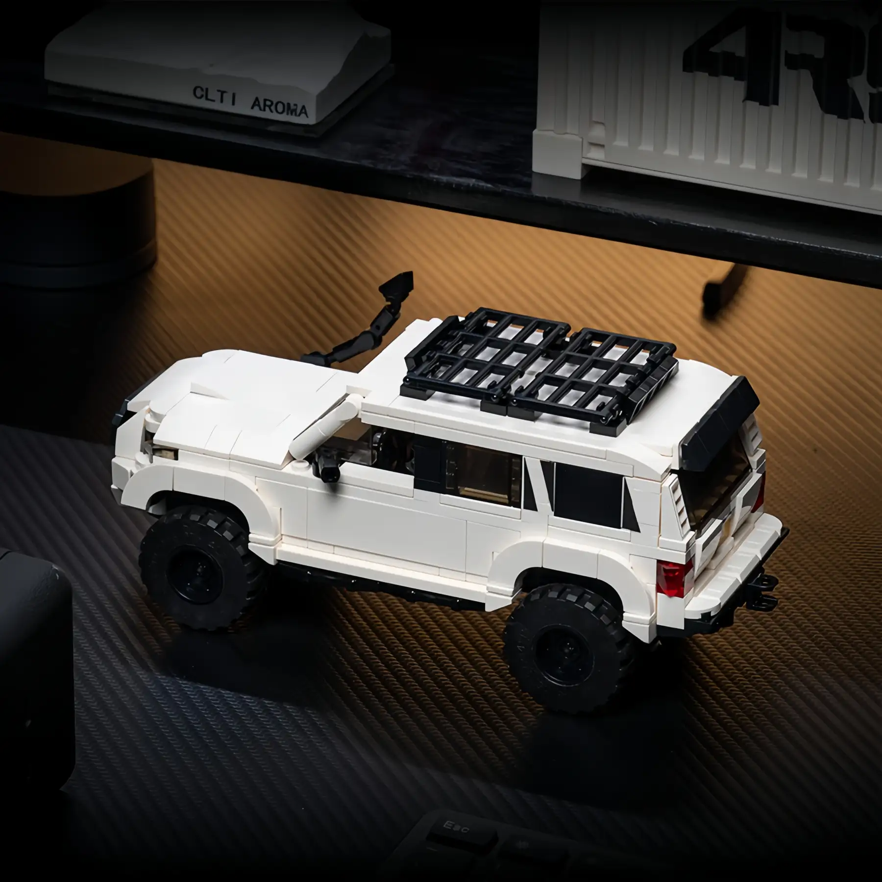 Top-down rear side view white Toyota 4Runner Off-Road SUV Brick Model, 540 PCS dark atmosphere collectible construction set